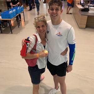 Meet your Posher, Tom